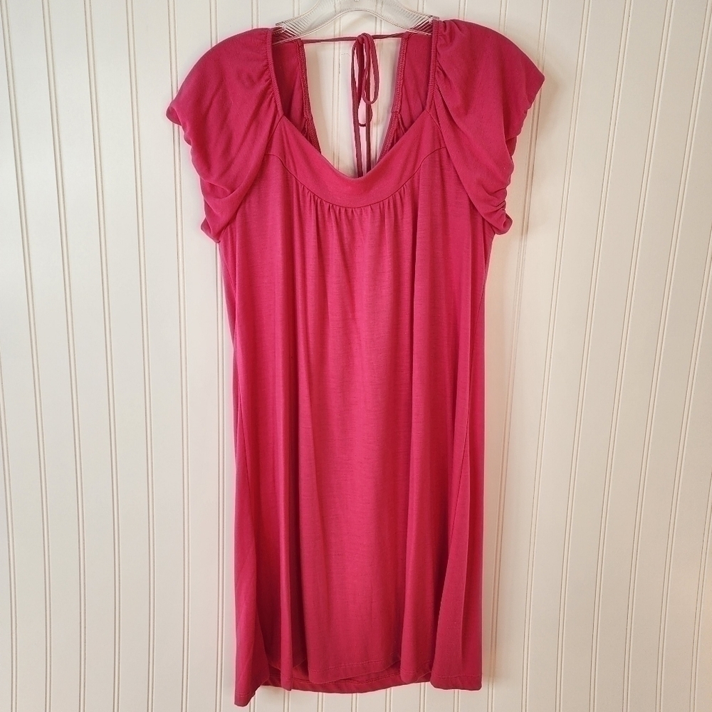Poppy Garden hot pink t- shirt midi dress with elastic capp sleeves. NWOT SIZE L
